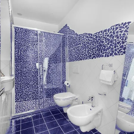 - Casa Bluedream *